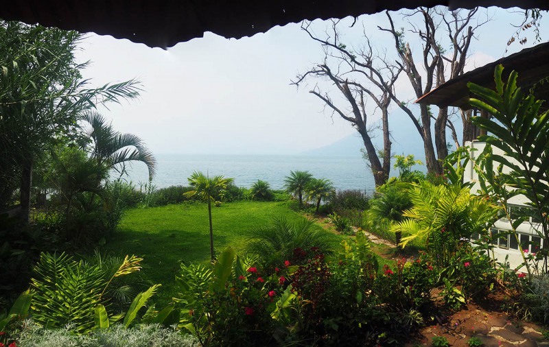 Ausblick von unserem Gazebo auf Lago Atitlan
